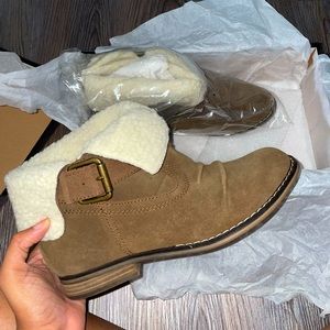 MIA Suede Tan Booties Size 8.5 NEVER WORN